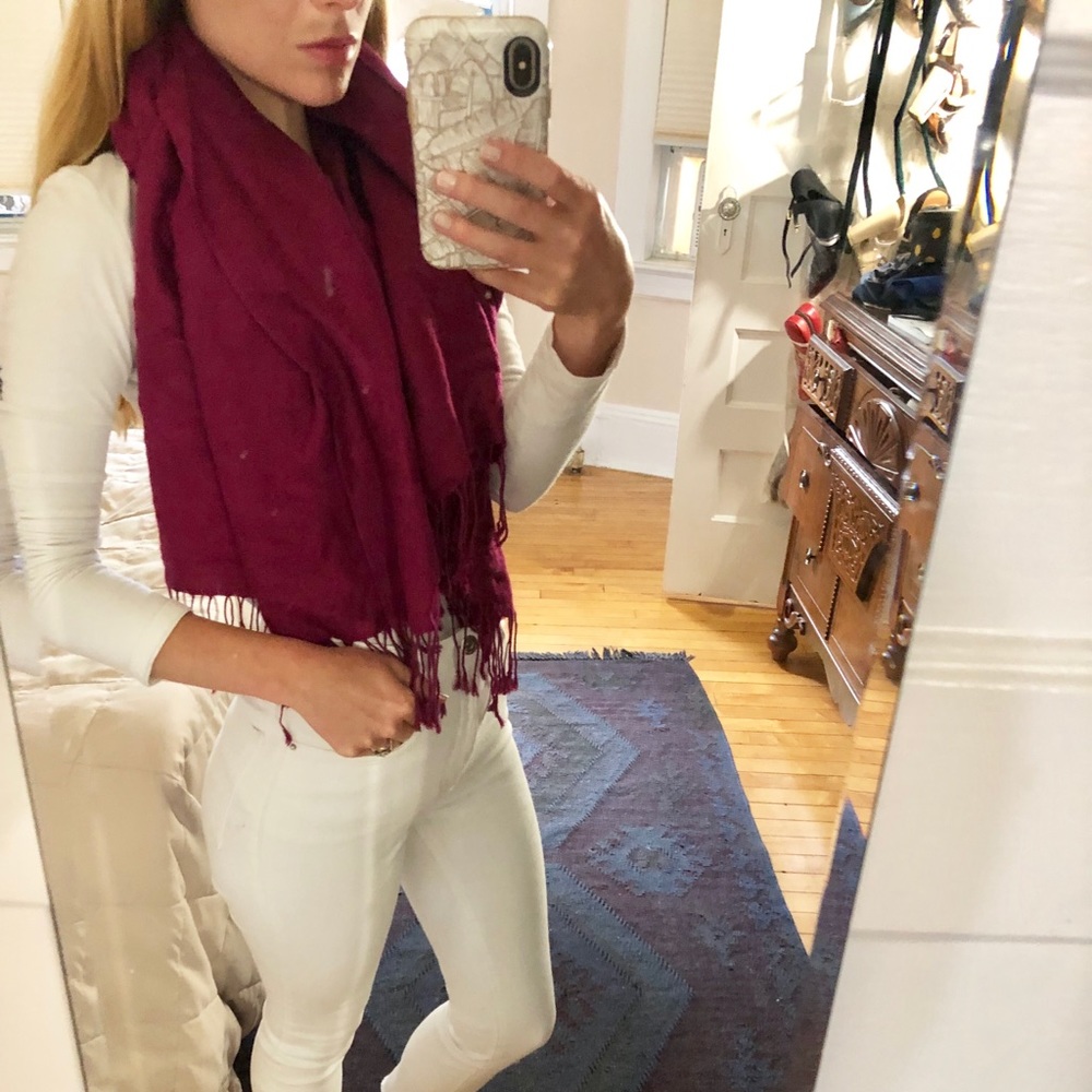 Maroon winter scarf